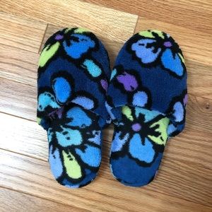Vera Bradley Slippers Size Small- 5-6